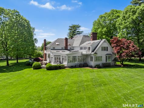111 Golden Pond Lane Fairfield CT 06824