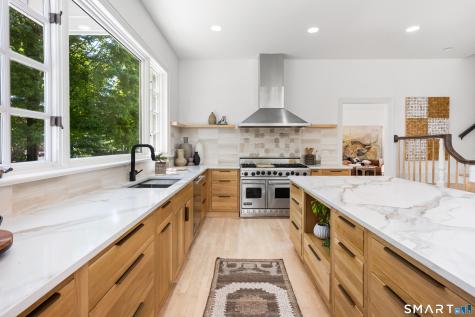 111 Golden Pond Lane Fairfield CT 06824