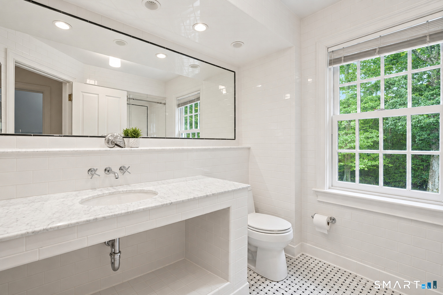 23 Daffodil Lane Greenwich CT 06807