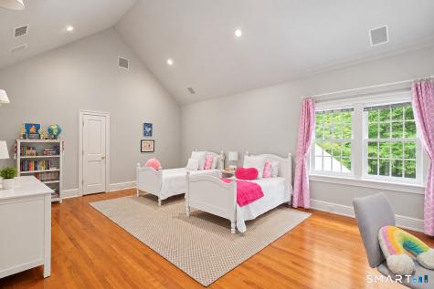 23 Daffodil Lane Greenwich CT 06807