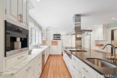 23 Daffodil Lane Greenwich CT 06807