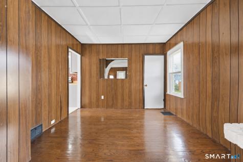 25 Maple Avenue Wallingford CT 06492