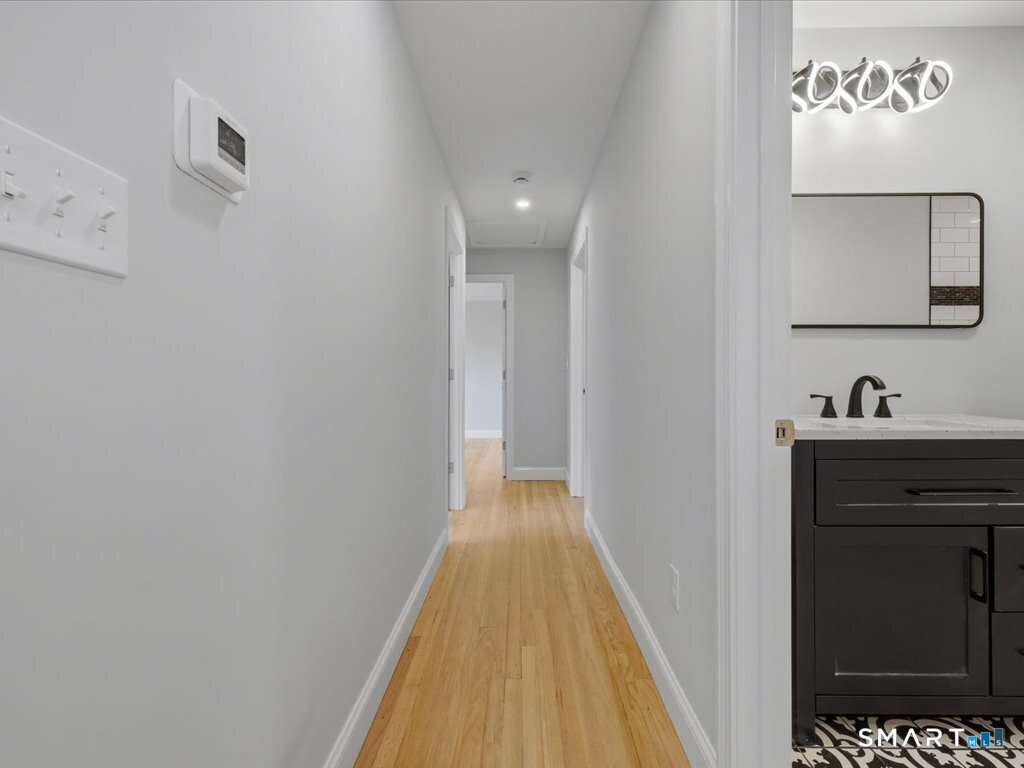 111 Carriage Drive North Haven CT 06473