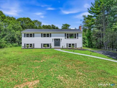 111 Carriage Drive North Haven CT 06473