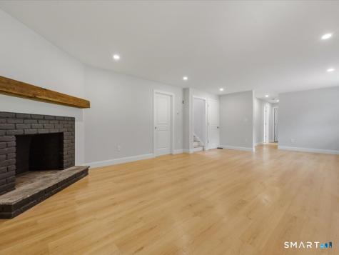 111 Carriage Drive North Haven CT 06473