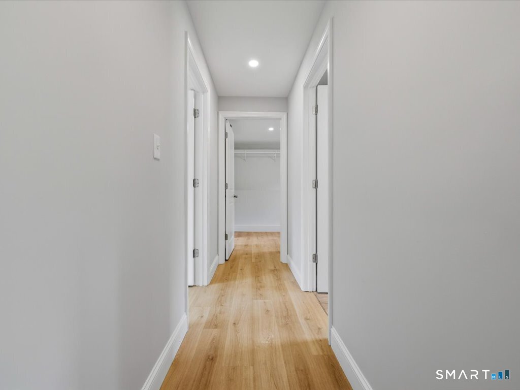 111 Carriage Drive North Haven CT 06473