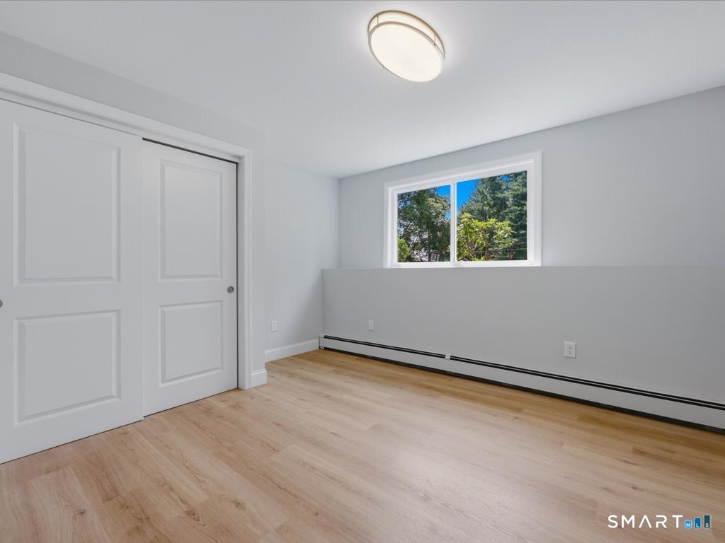 111 Carriage Drive North Haven CT 06473