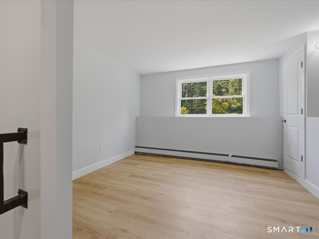 111 Carriage Drive North Haven CT 06473