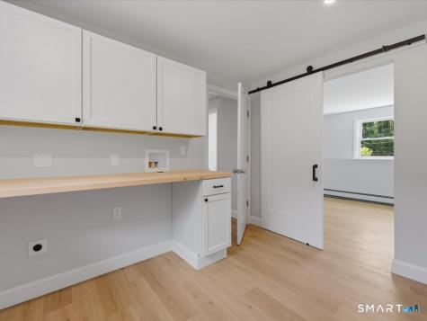 111 Carriage Drive North Haven CT 06473