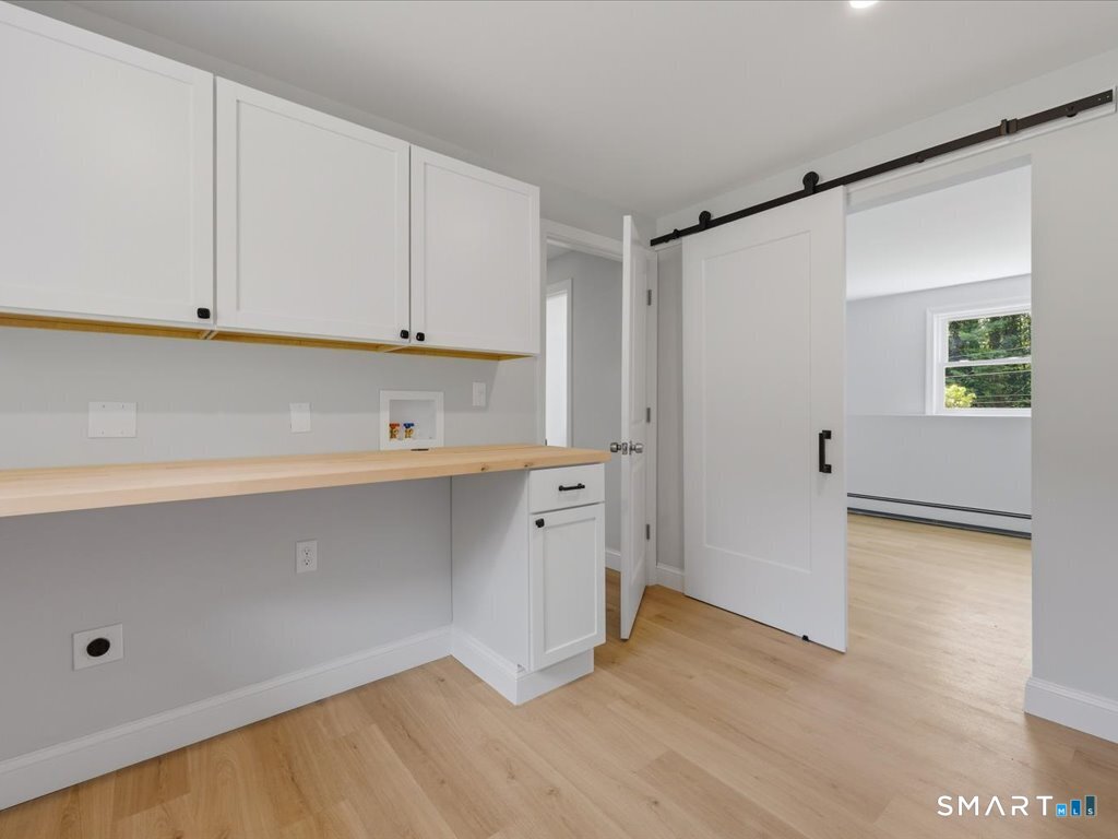 111 Carriage Drive North Haven CT 06473