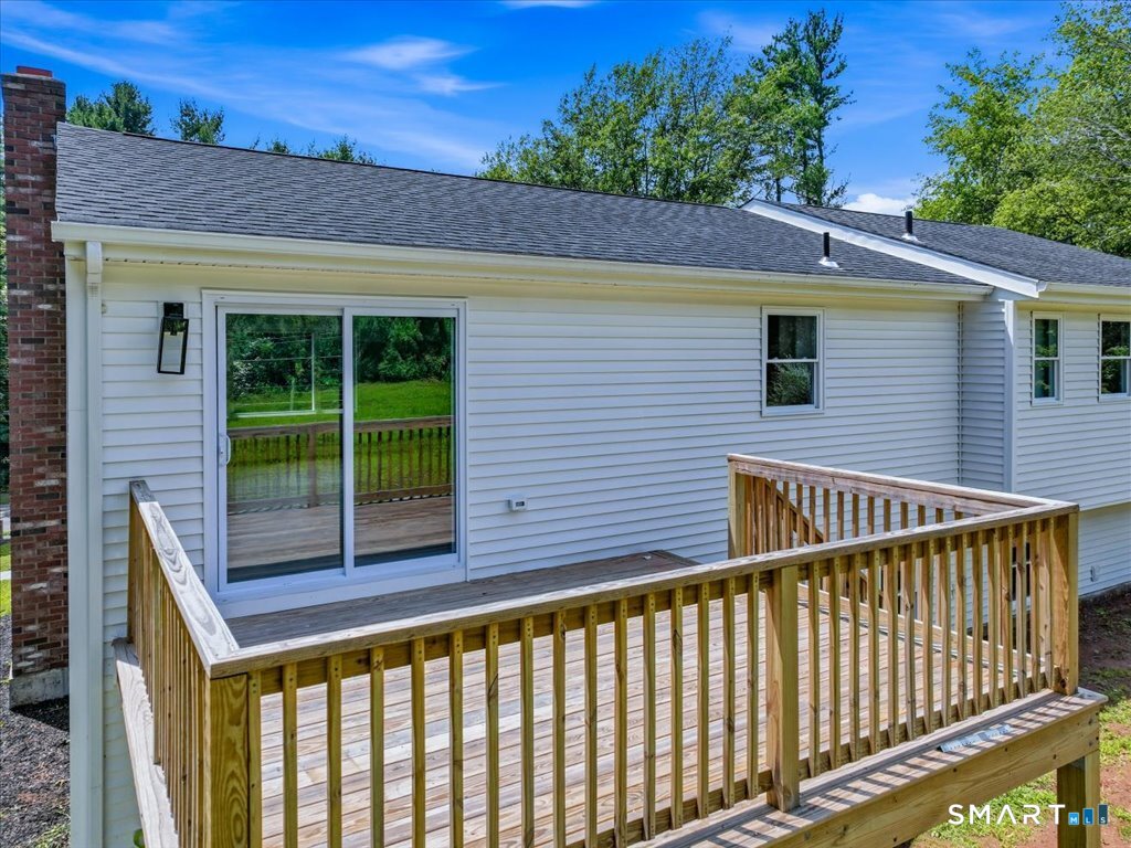 111 Carriage Drive North Haven CT 06473