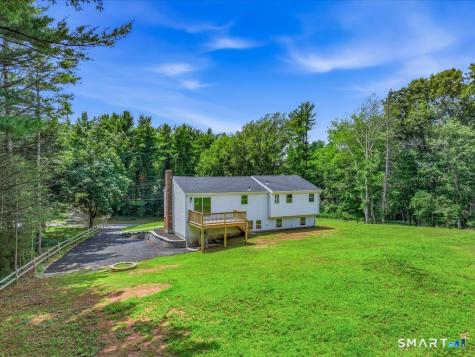 111 Carriage Drive North Haven CT 06473