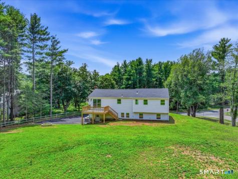 111 Carriage Drive North Haven CT 06473