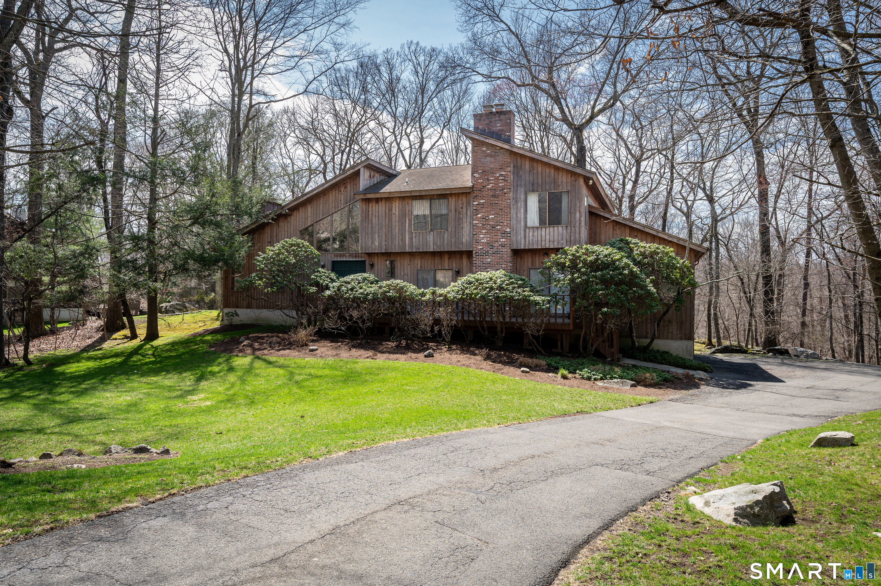 171 Highline Trail Stamford CT 06902
