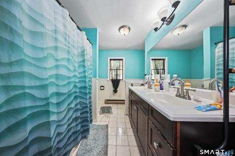 58 Oak Hollow Drive Waterbury CT 06708