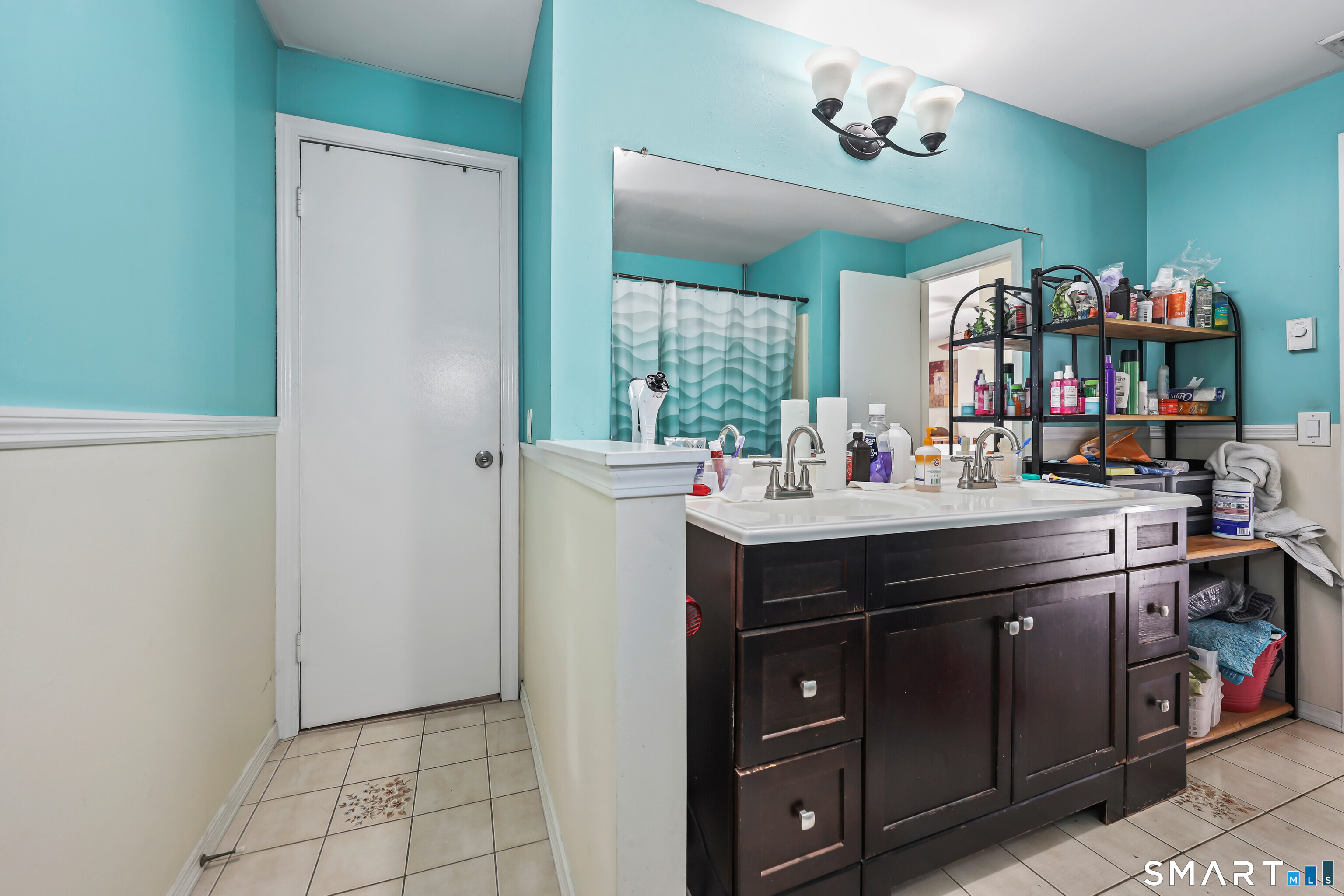 58 Oak Hollow Drive Waterbury CT 06708