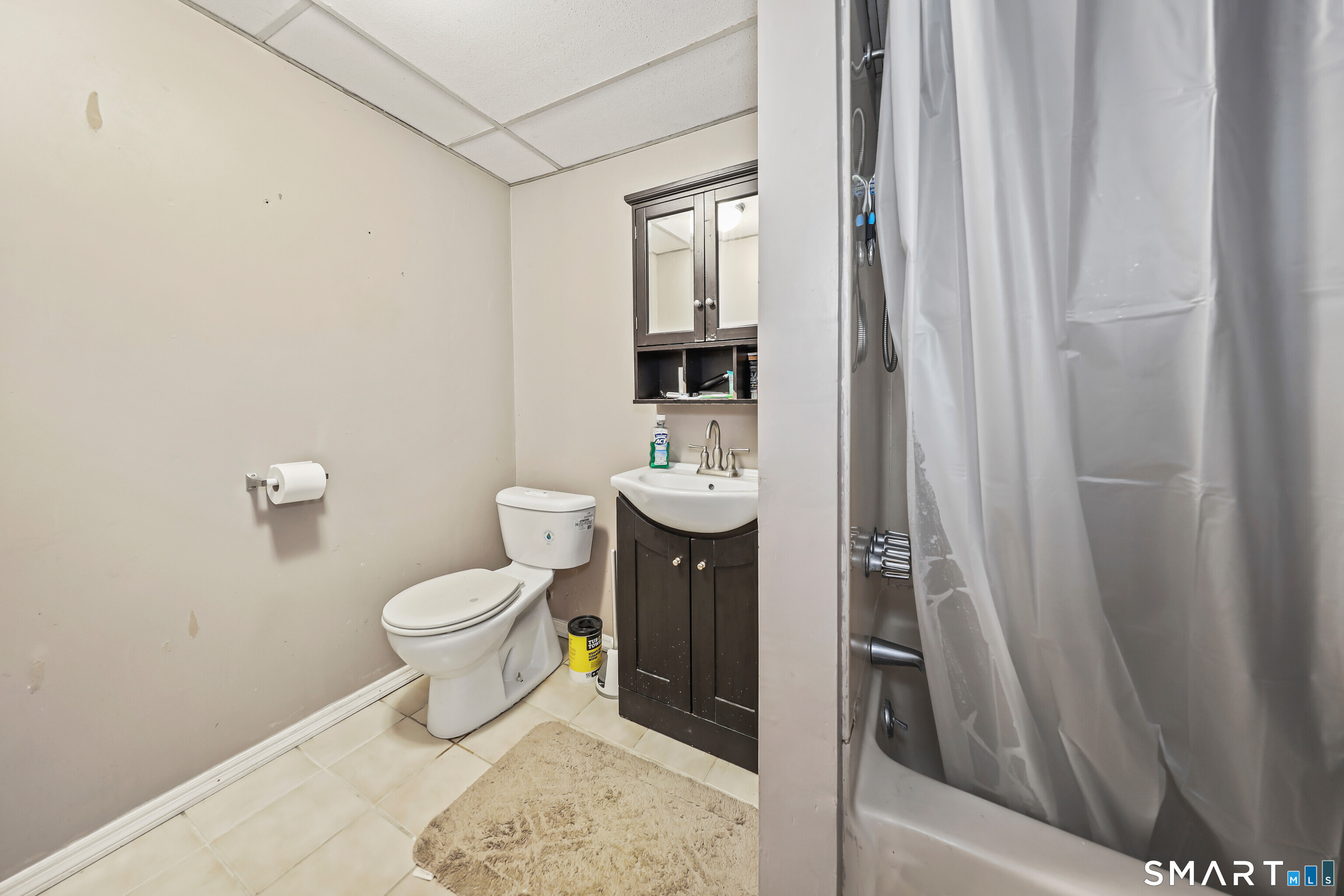 58 Oak Hollow Drive Waterbury CT 06708
