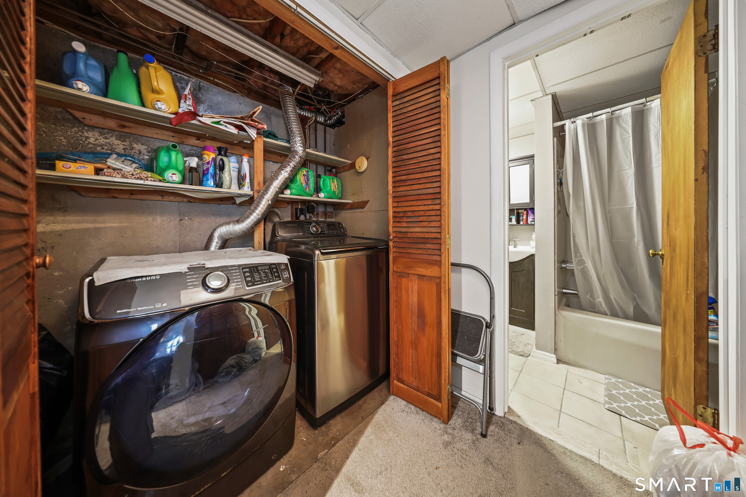 58 Oak Hollow Drive Waterbury CT 06708