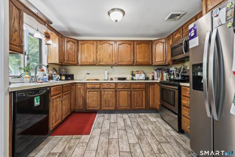 58 Oak Hollow Drive Waterbury CT 06708