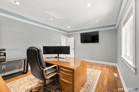 16 Mountaincrest Drive Cheshire CT 06410