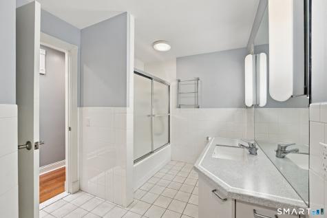 16 Mountaincrest Drive Cheshire CT 06410
