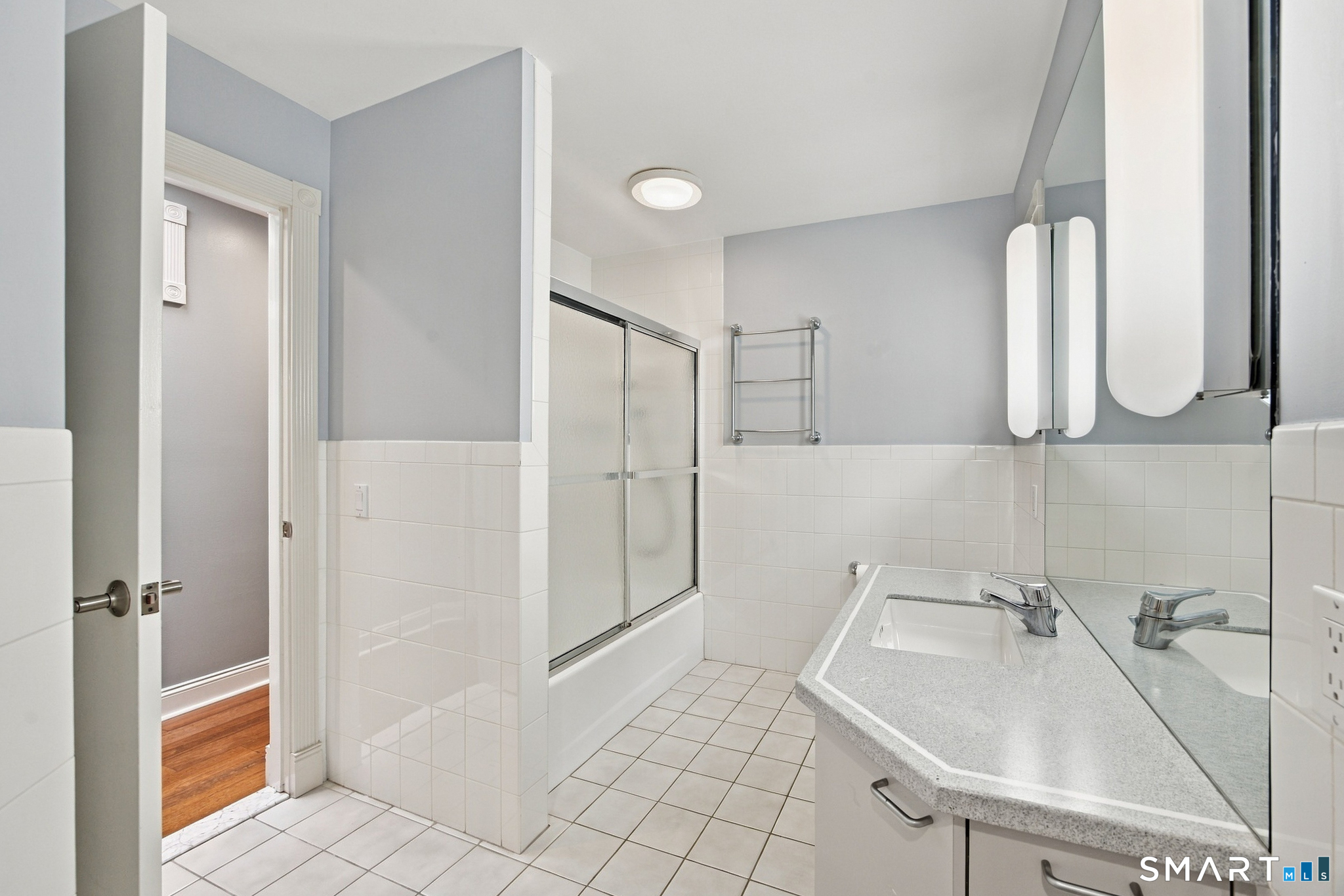 16 Mountaincrest Drive Cheshire CT 06410