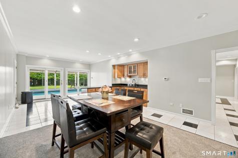 16 Mountaincrest Drive Cheshire CT 06410