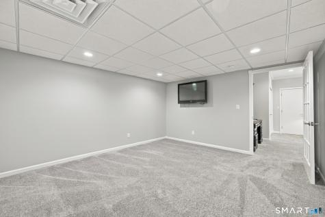 16 Mountaincrest Drive Cheshire CT 06410