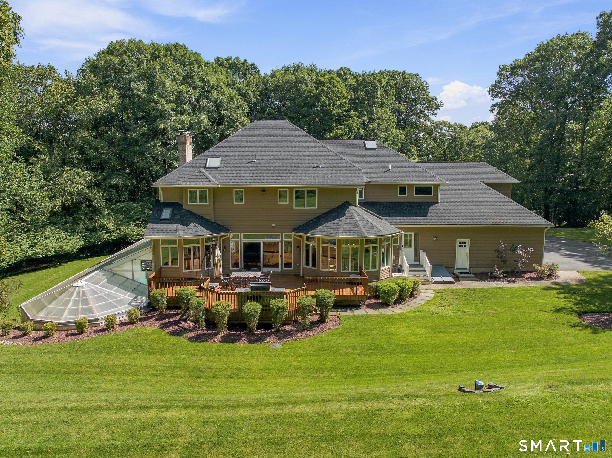 16 Mountaincrest Drive Cheshire CT 06410