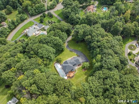 16 Mountaincrest Drive Cheshire CT 06410