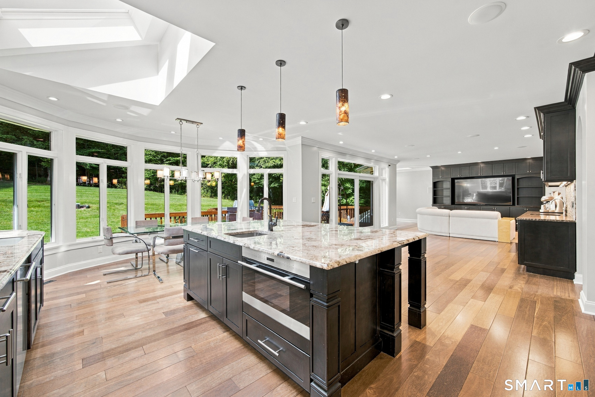 16 Mountaincrest Drive Cheshire CT 06410
