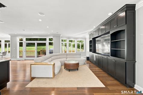 16 Mountaincrest Drive Cheshire CT 06410