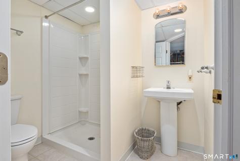 192 Oldefield Farms Drive Enfield CT 06082