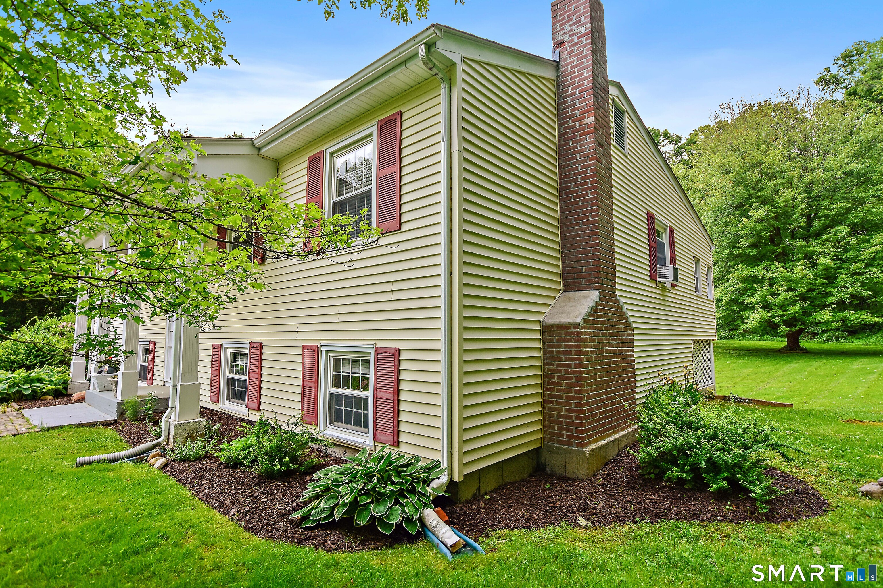460 North Bigelow Road Hampton CT 06247