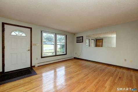 232 Anns Farm Road Hamden CT 06518