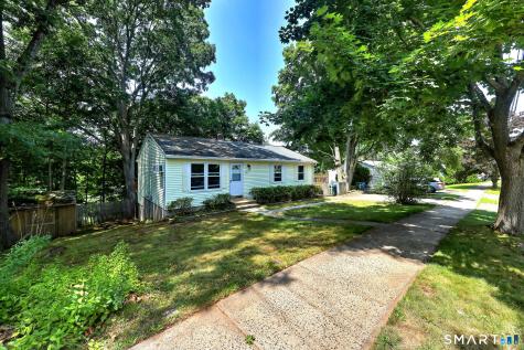232 Anns Farm Road Hamden CT 06518