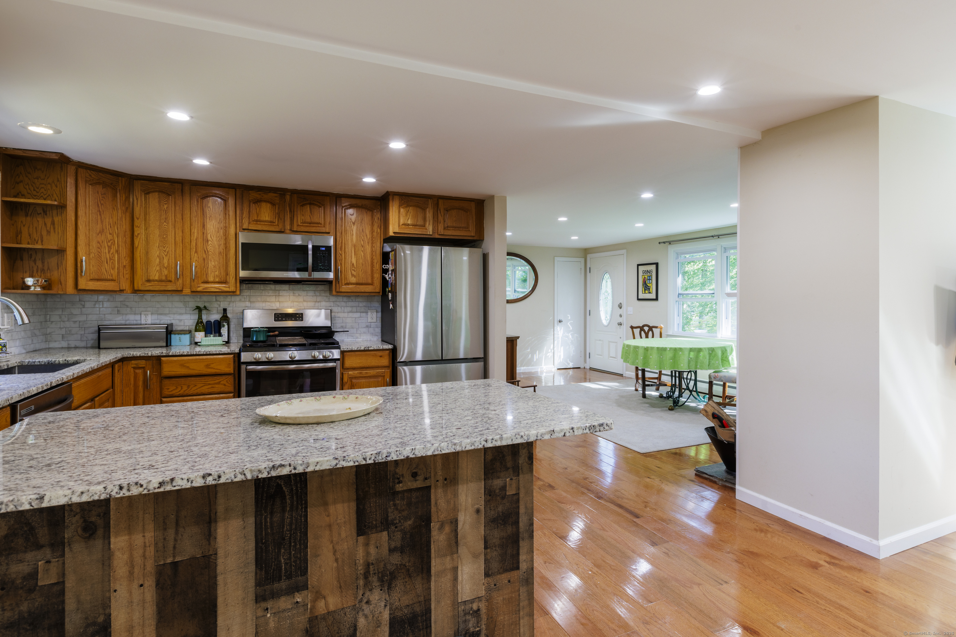 239-A Rockledge Road Lyme CT 06371