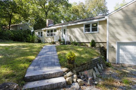 239-A Rockledge Road Lyme CT 06371