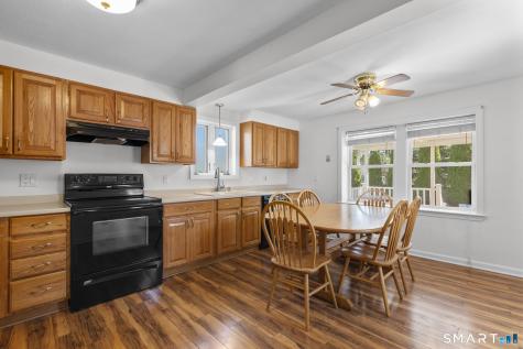 28 Kitts Lane Newington CT 06111