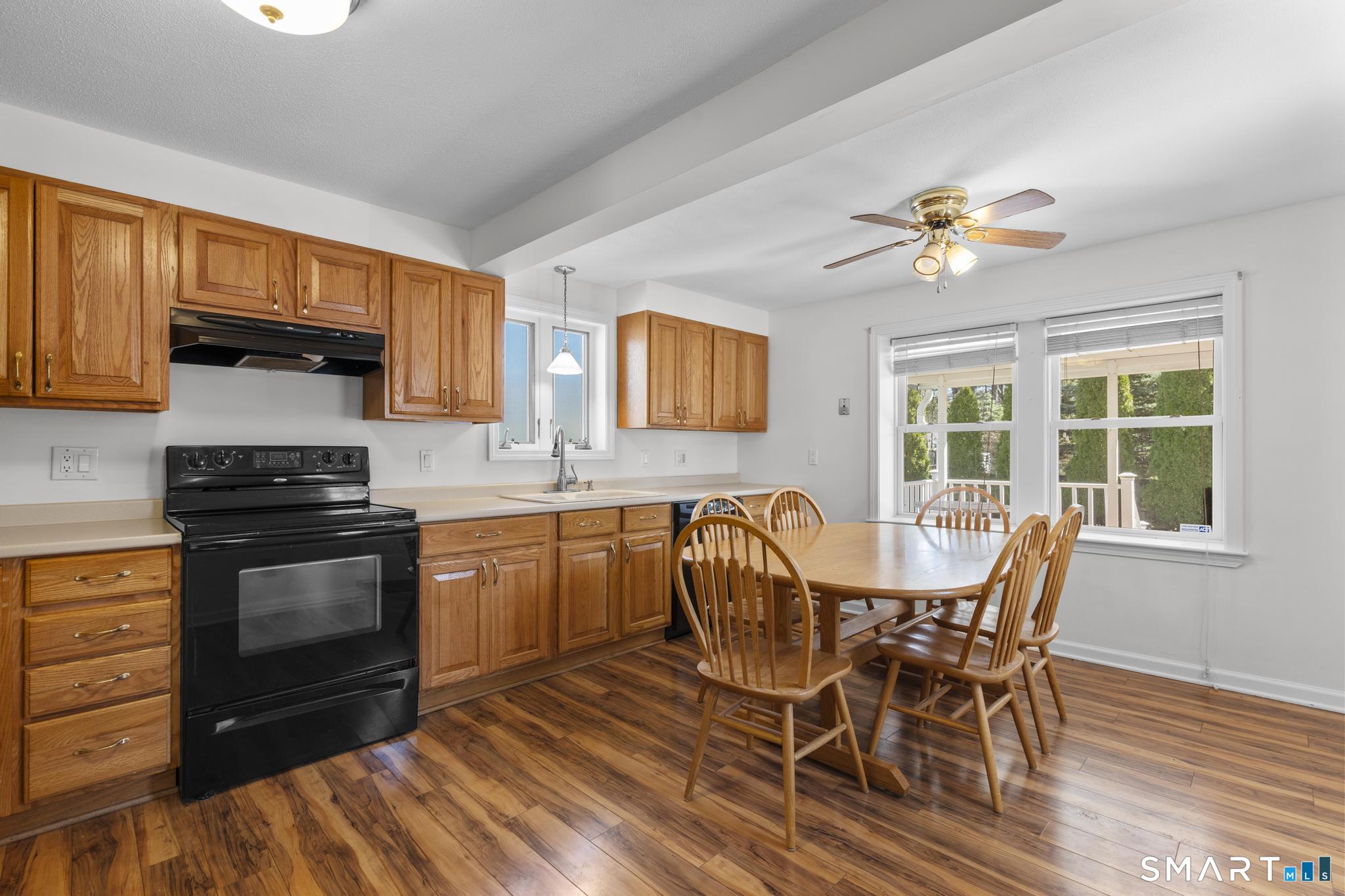 28 Kitts Lane Newington CT 06111