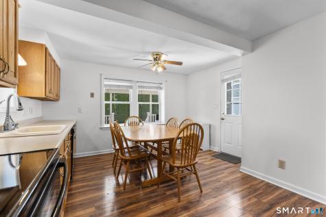 28 Kitts Lane Newington CT 06111