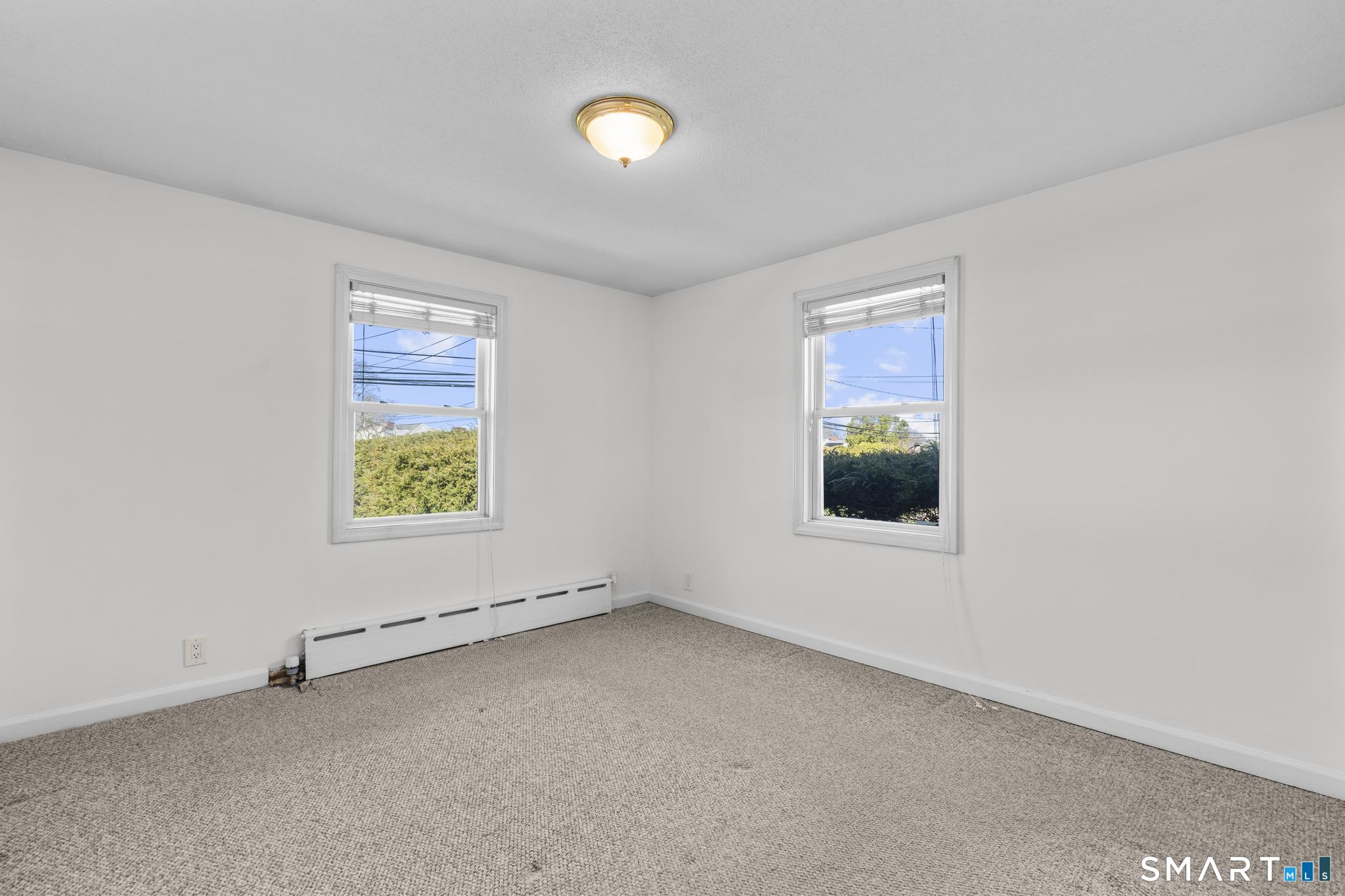 28 Kitts Lane Newington CT 06111