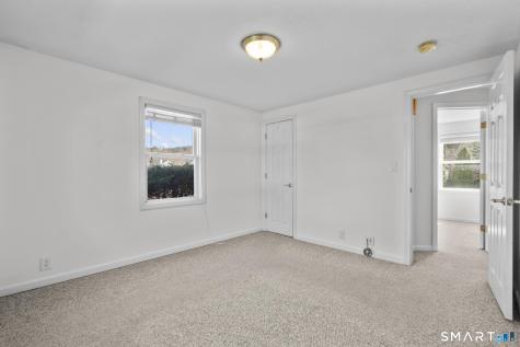 28 Kitts Lane Newington CT 06111