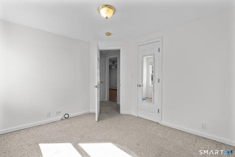 28 Kitts Lane Newington CT 06111