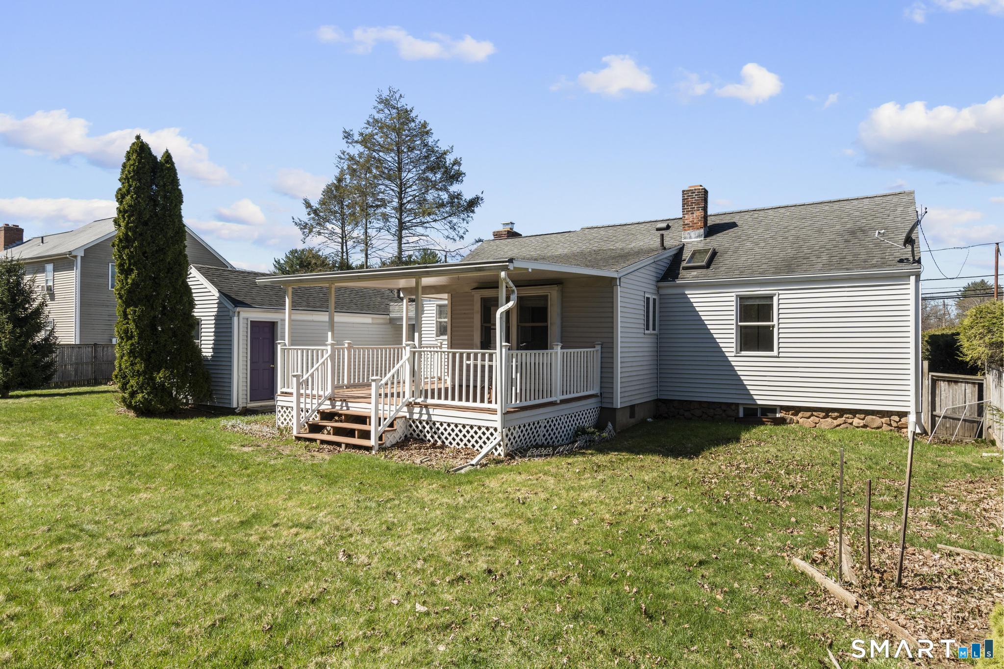 28 Kitts Lane Newington CT 06111