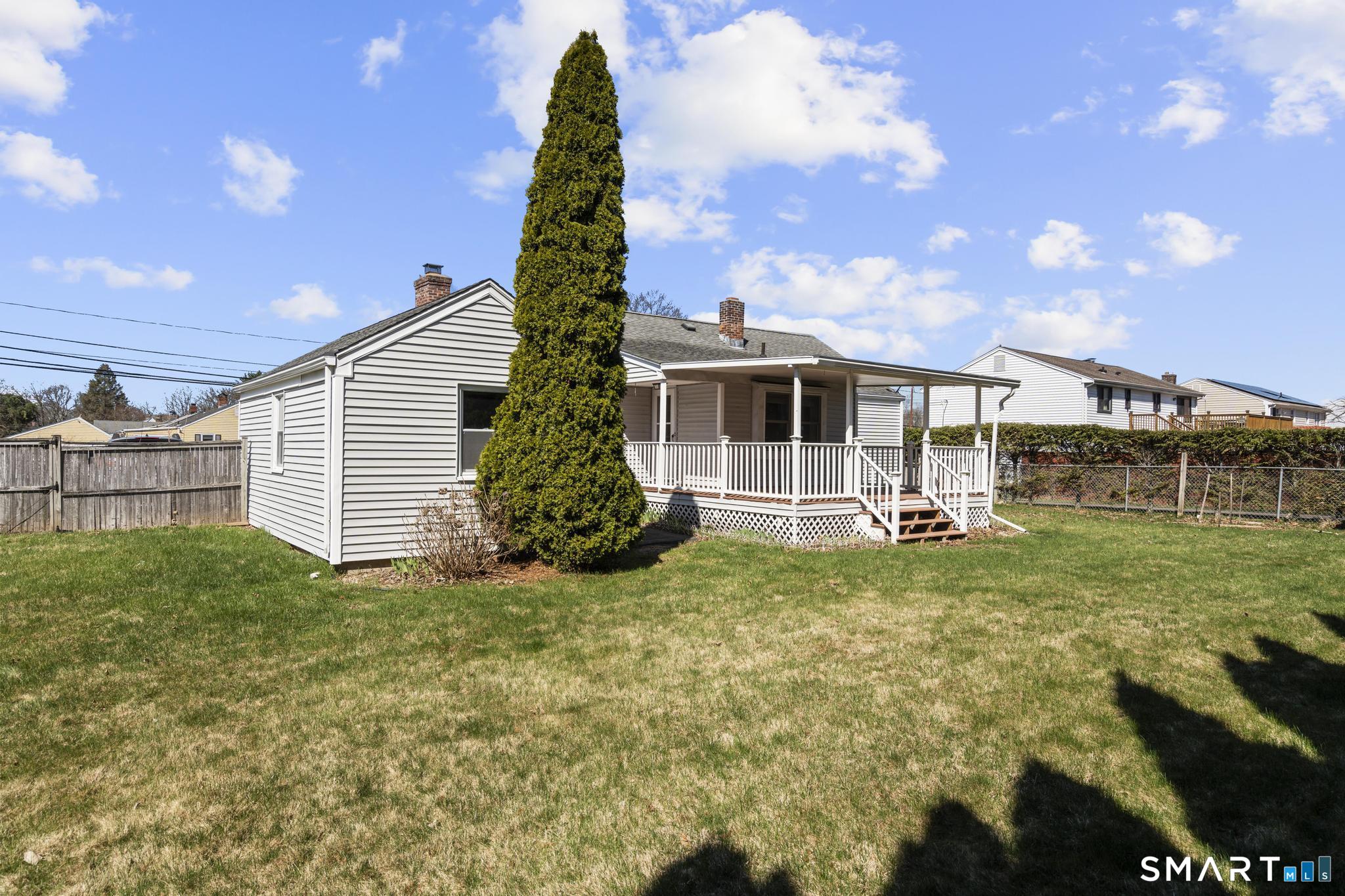 28 Kitts Lane Newington CT 06111