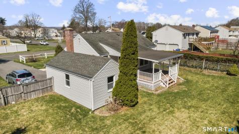 28 Kitts Lane Newington CT 06111