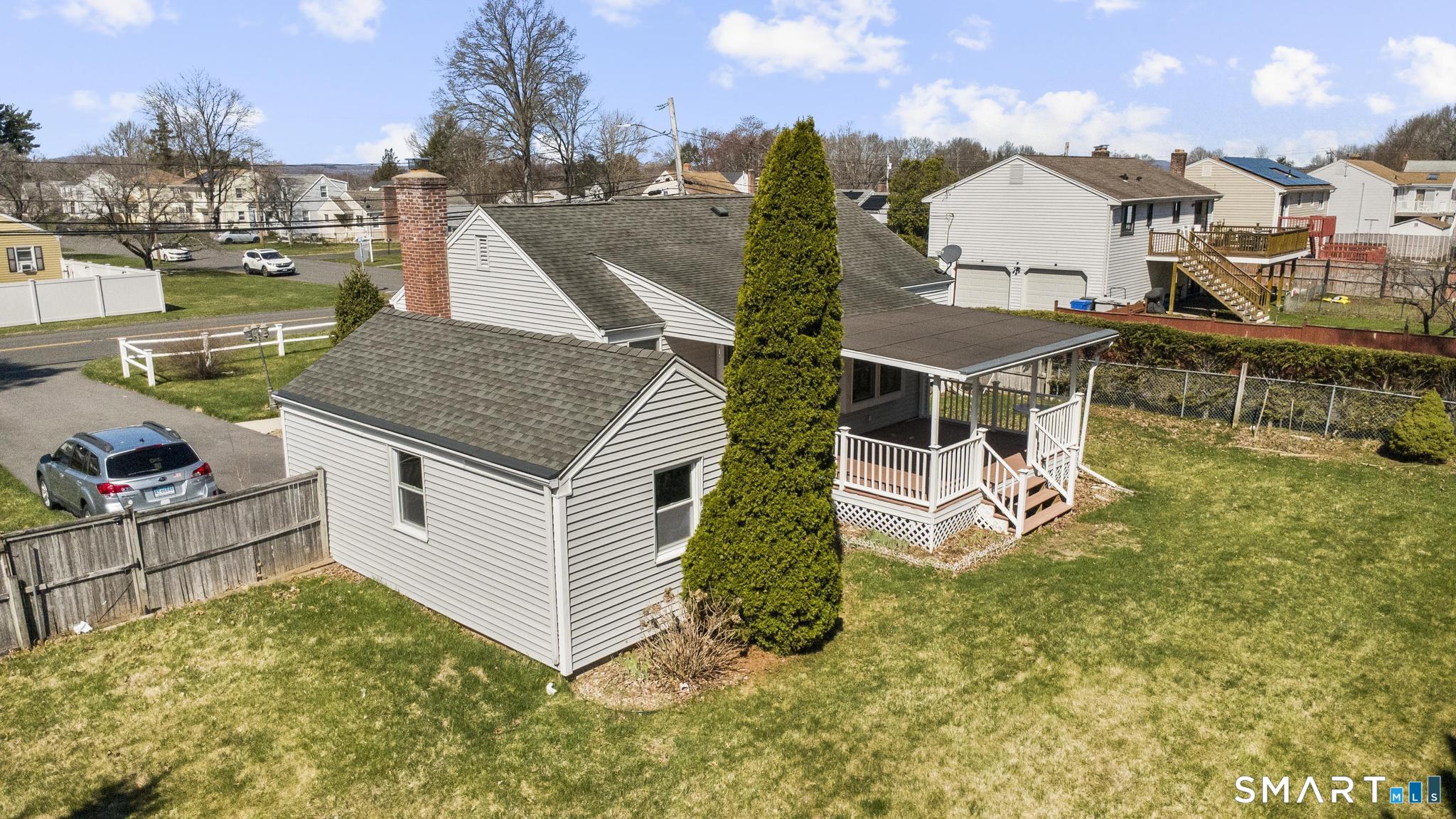 28 Kitts Lane Newington CT 06111