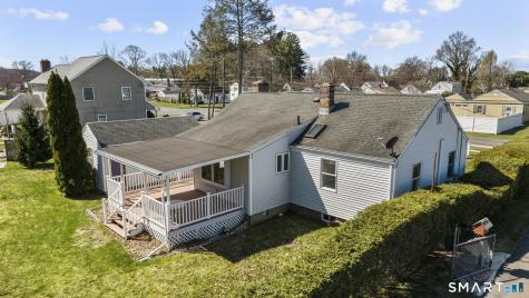 28 Kitts Lane Newington CT 06111