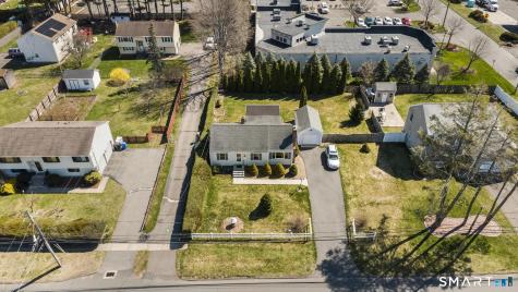 28 Kitts Lane Newington CT 06111